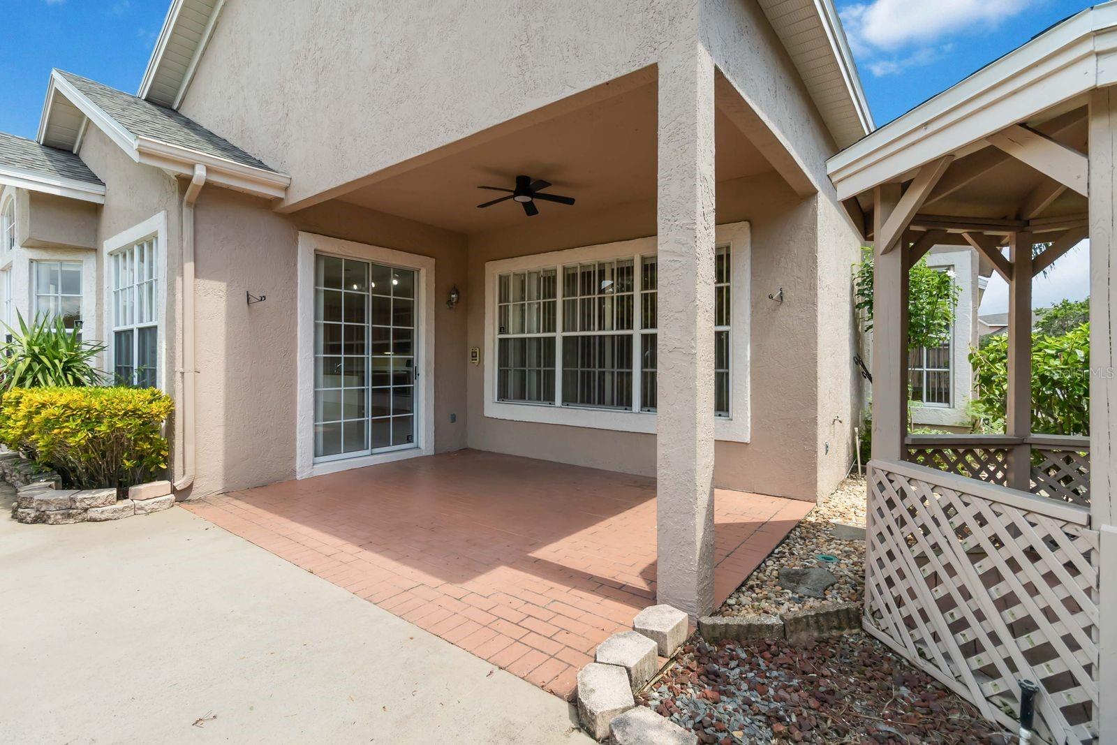 Listing photo id 30 for 14319 Tambourine Dr