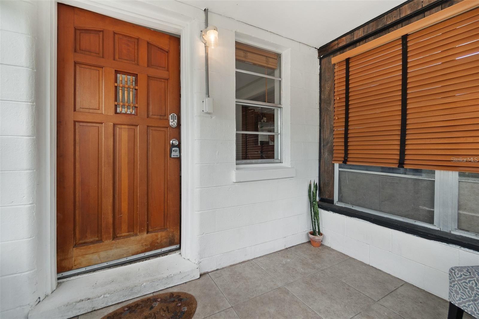 Image 3 of 26 For 1003 Pinedale Road