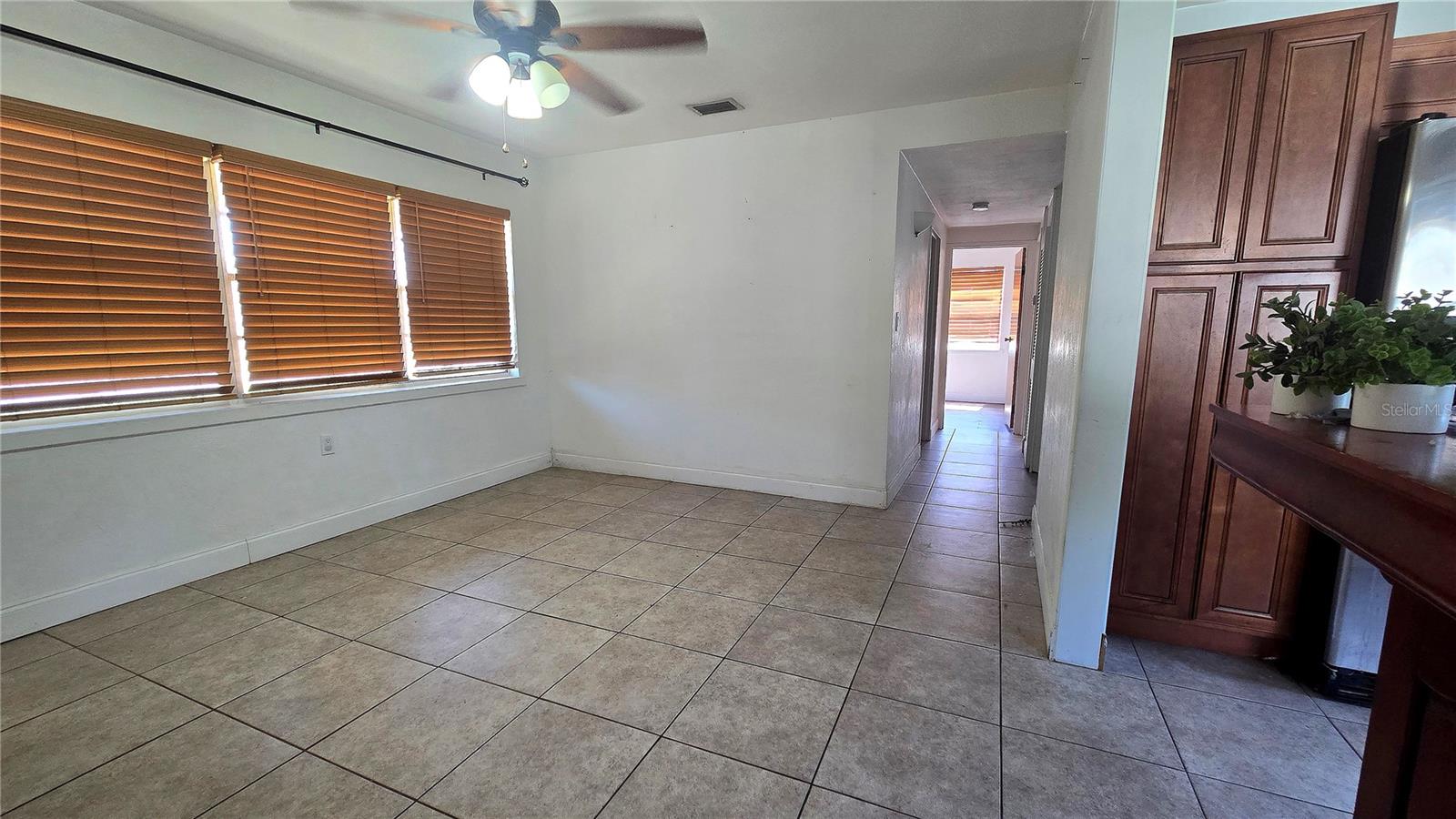 Image 5 of 26 For 1003 Pinedale Road