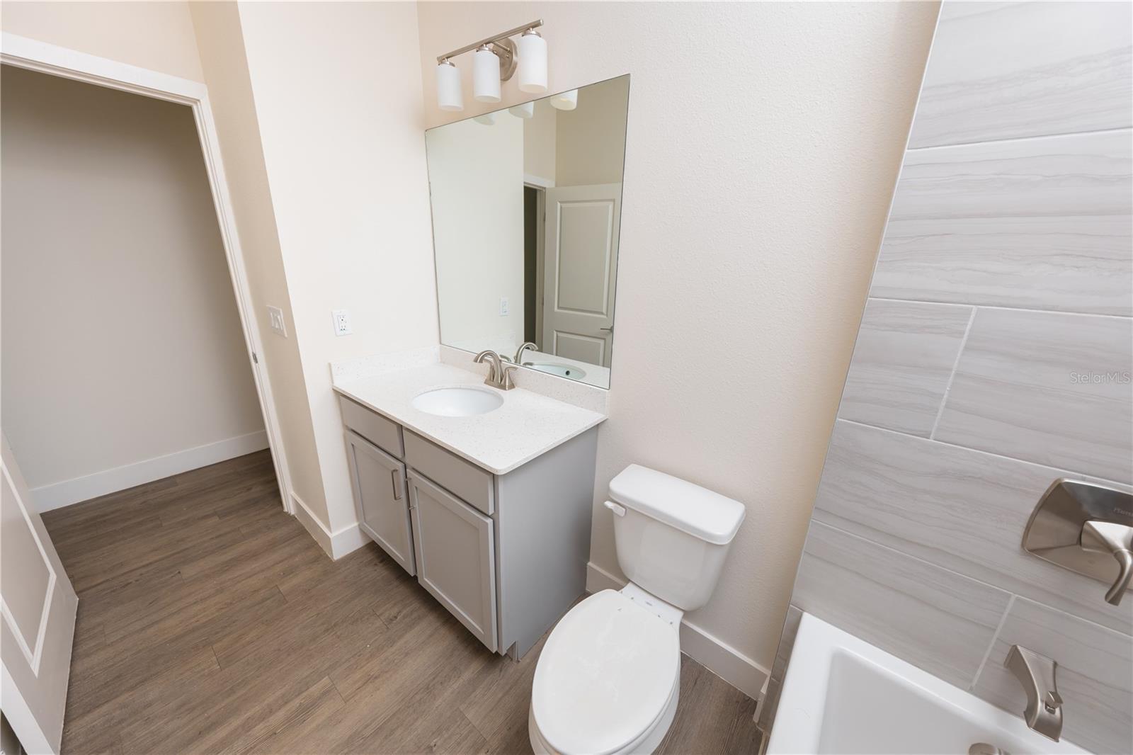 Image 18 of 24 For 3575 1st Drive 60