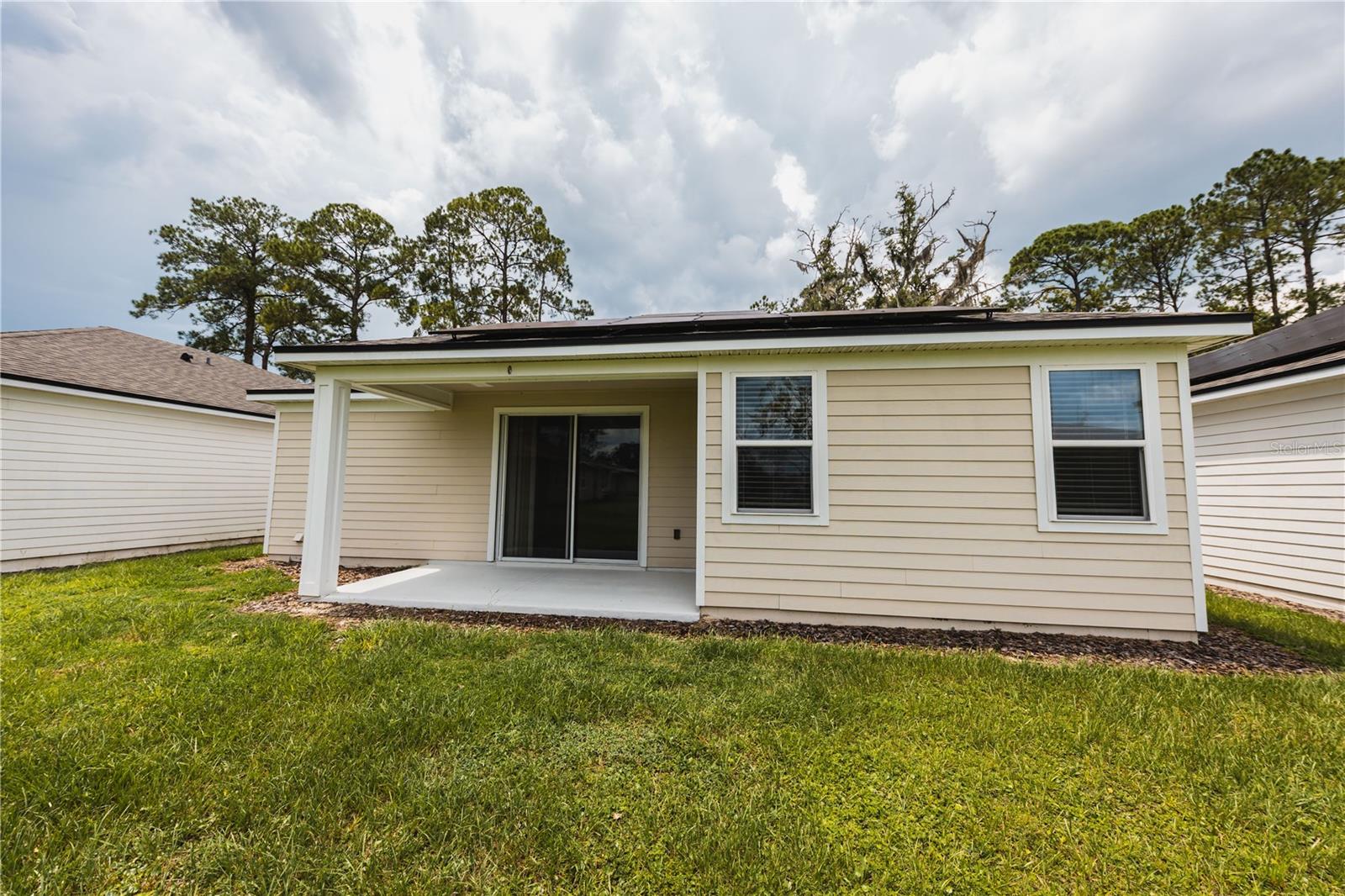 Image 21 of 24 For 3575 1st Drive 60