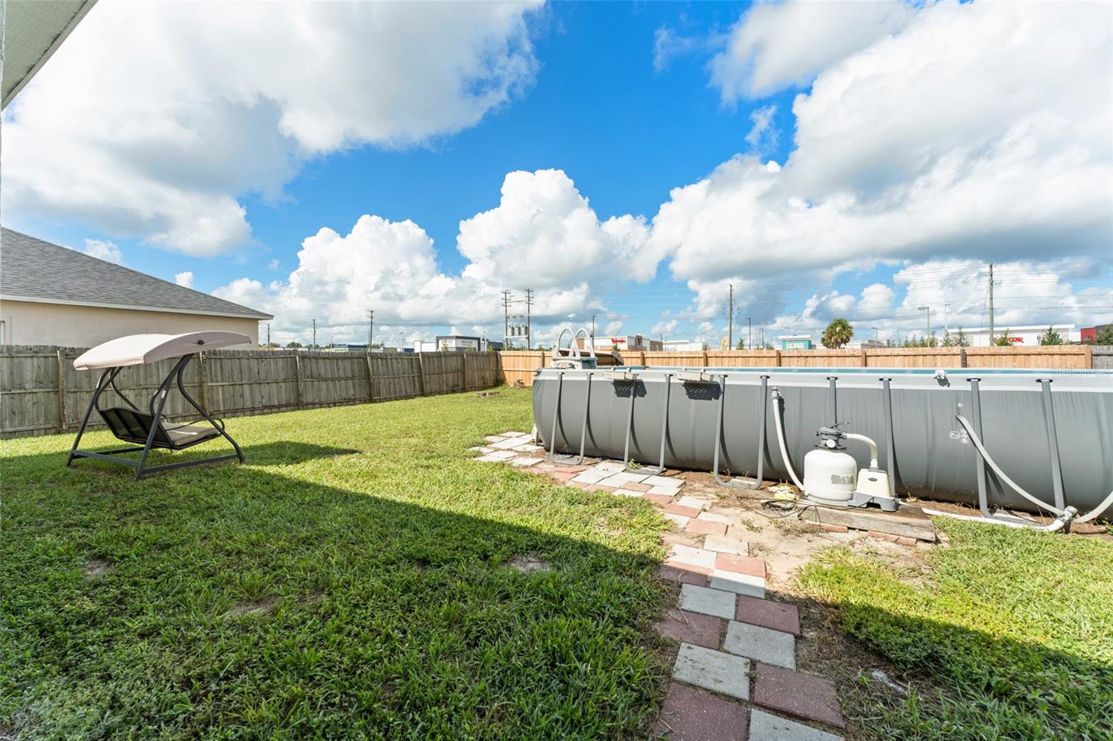 Image 36 of 41 For 453 Peppermill Circle