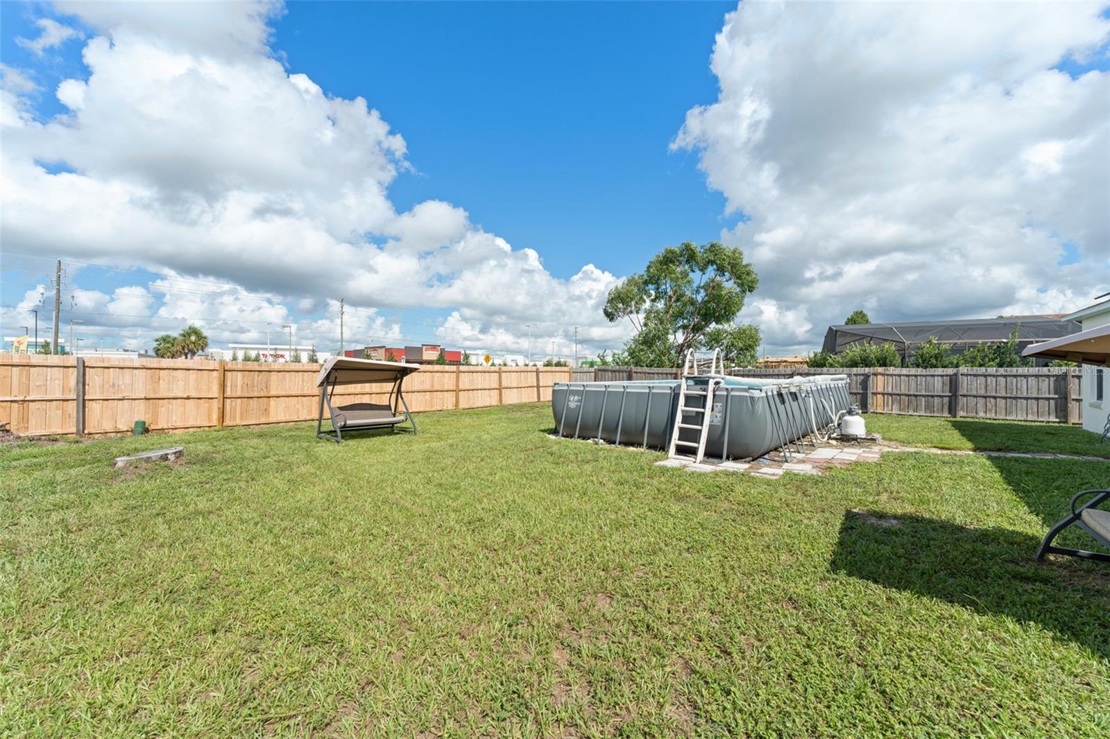 Image 37 of 41 For 453 Peppermill Circle