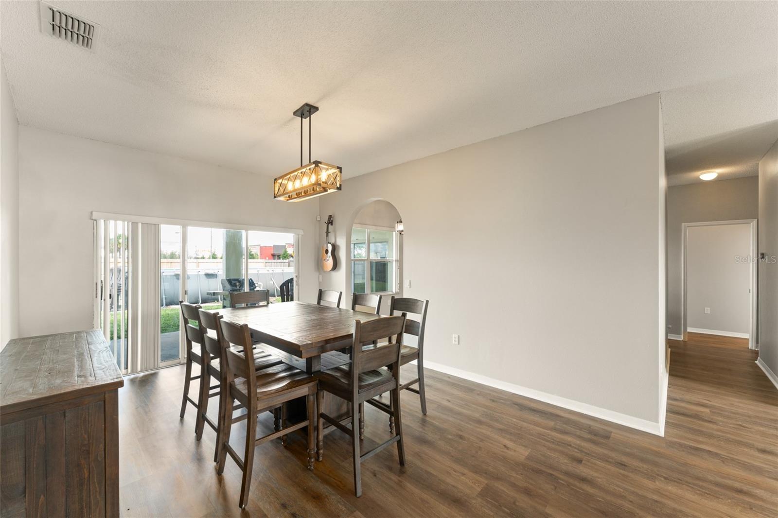 Image 7 of 41 For 453 Peppermill Circle