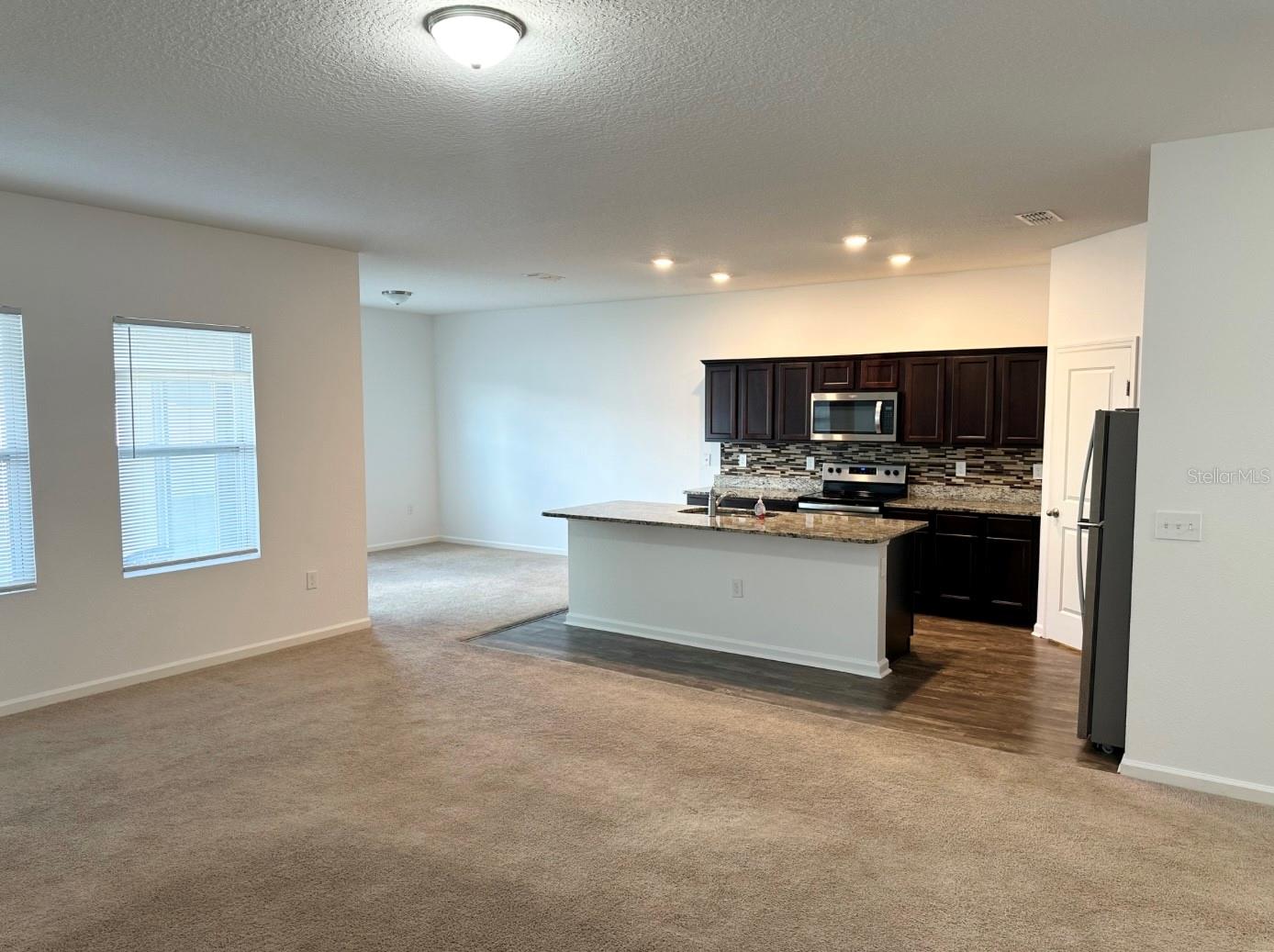 Image 11 of 46 For 896 Orchid Grove Boulevard