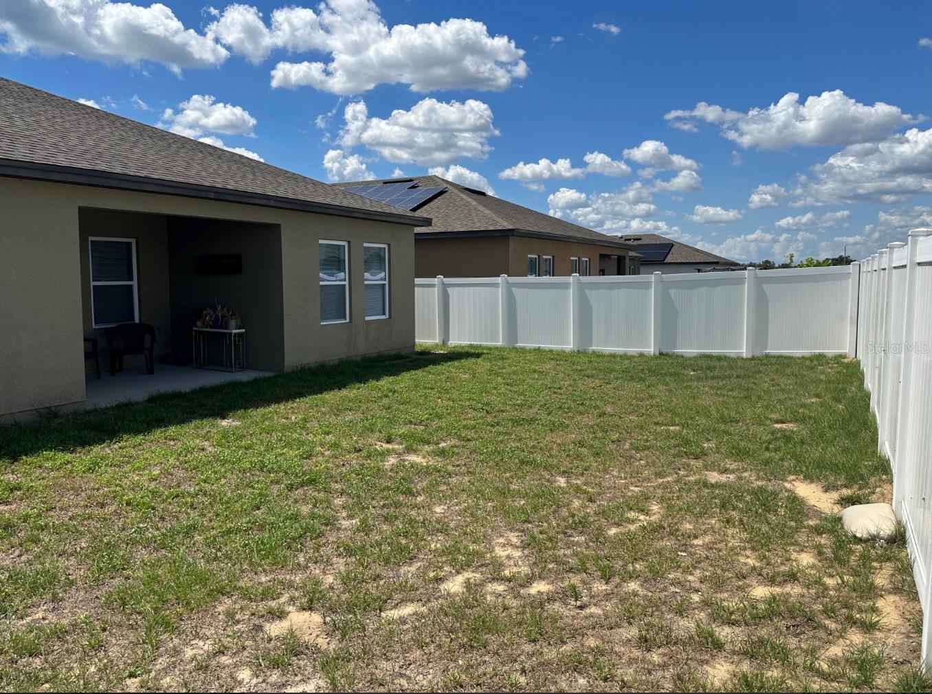 Image 17 of 46 For 896 Orchid Grove Boulevard