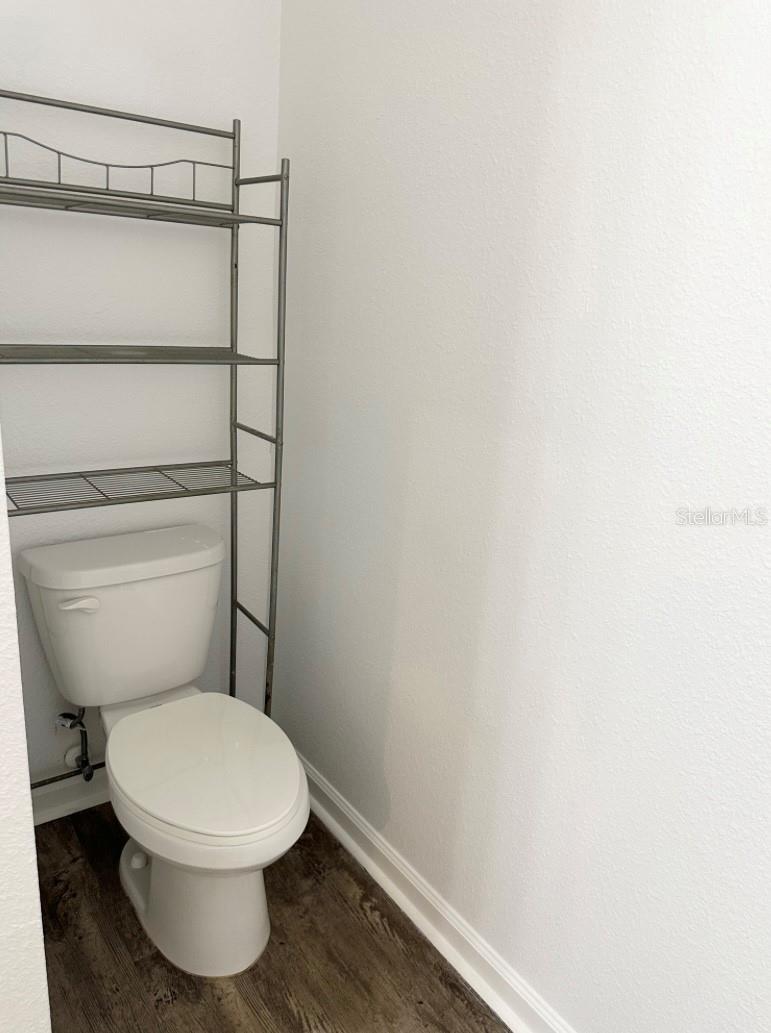 Image 23 of 46 For 896 Orchid Grove Boulevard