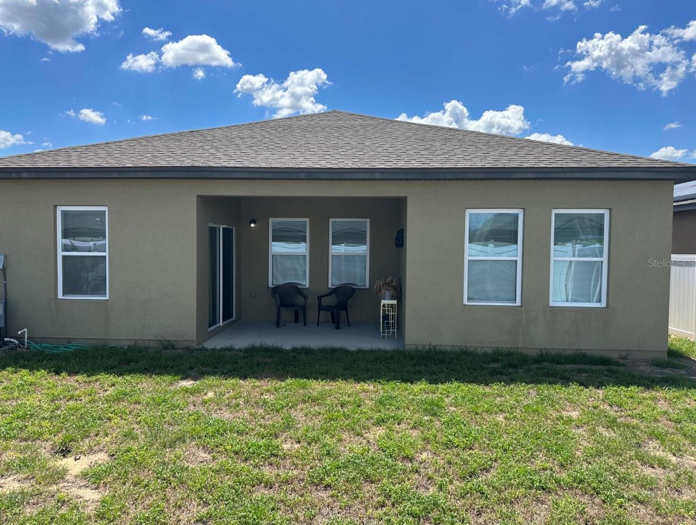 Image 4 of 46 For 896 Orchid Grove Boulevard