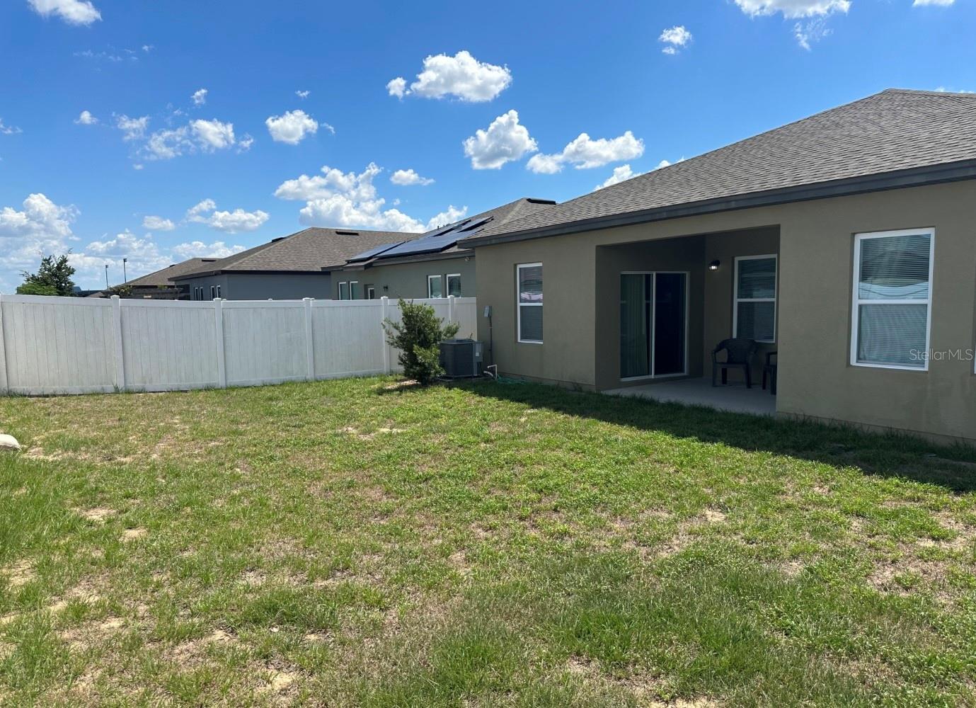Image 40 of 46 For 896 Orchid Grove Boulevard