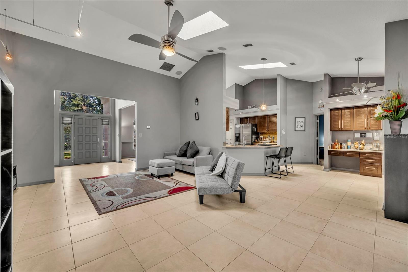 Image 15 of 63 For 2441 Willow Springs Court