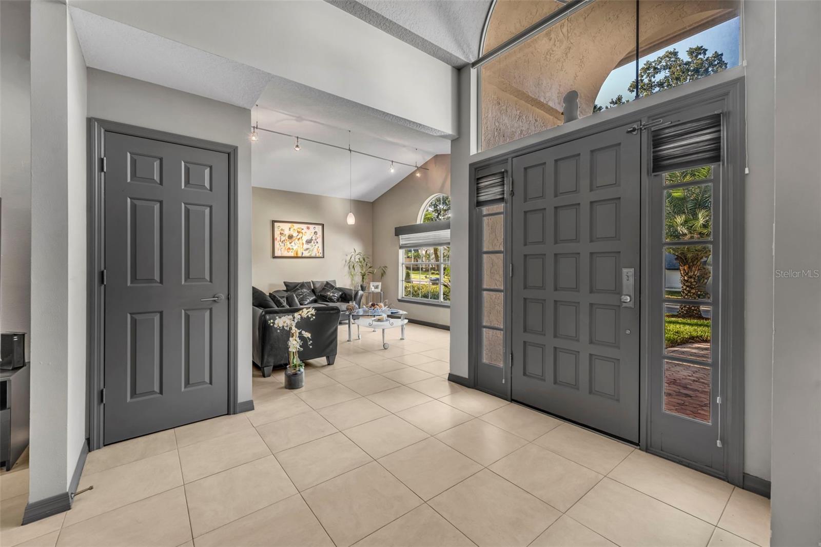 Image 5 of 63 For 2441 Willow Springs Court