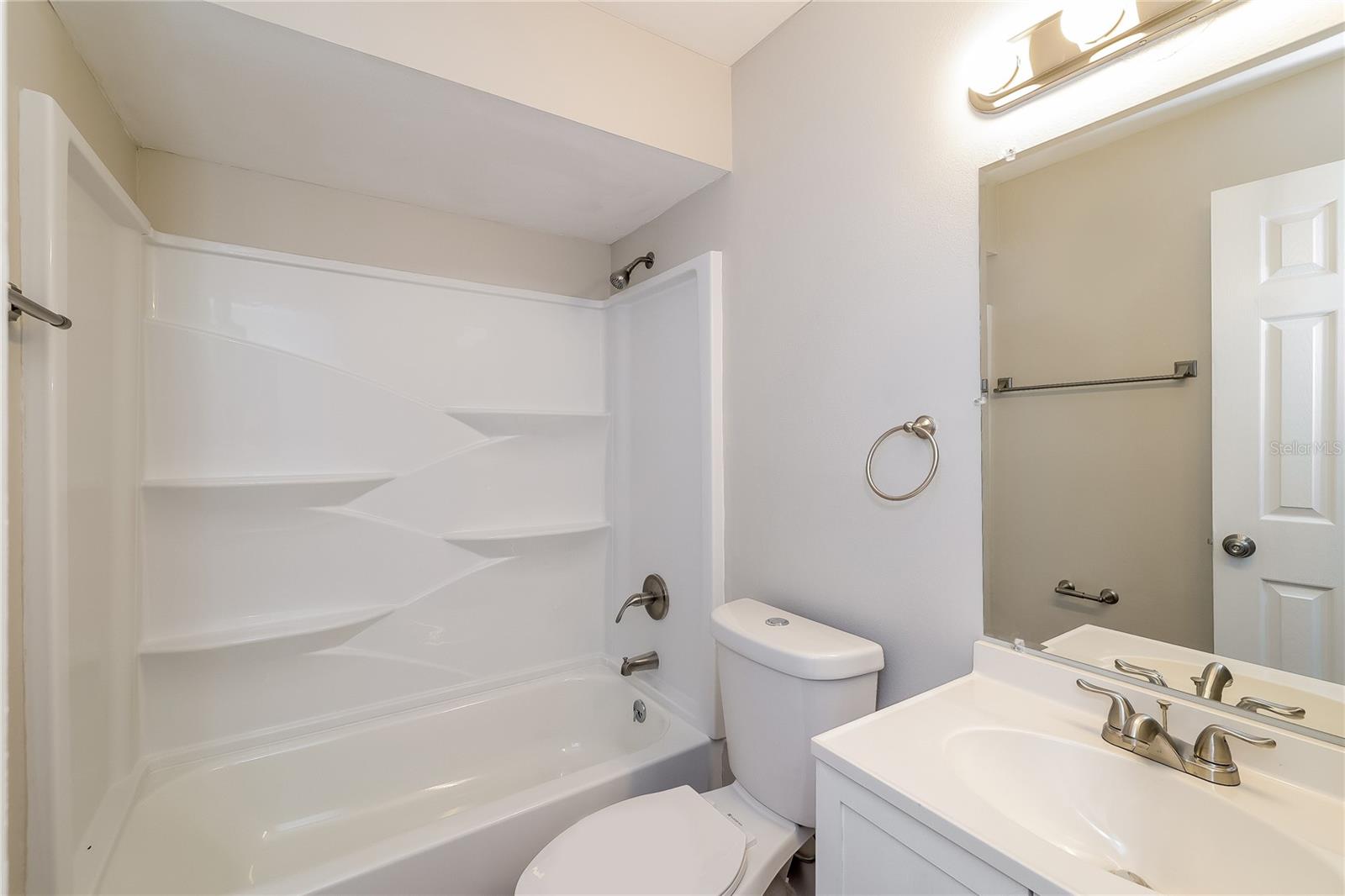 Image 14 of 16 For 651 Delmonte Court