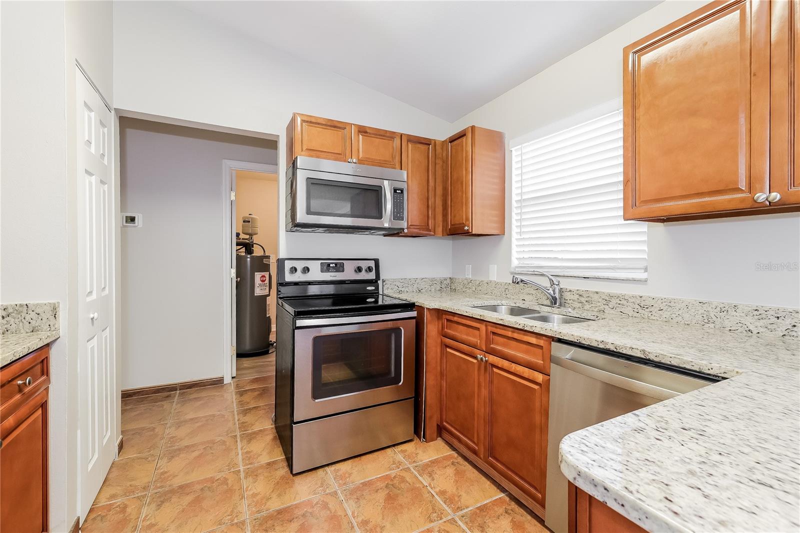 Image 7 of 16 For 651 Delmonte Court