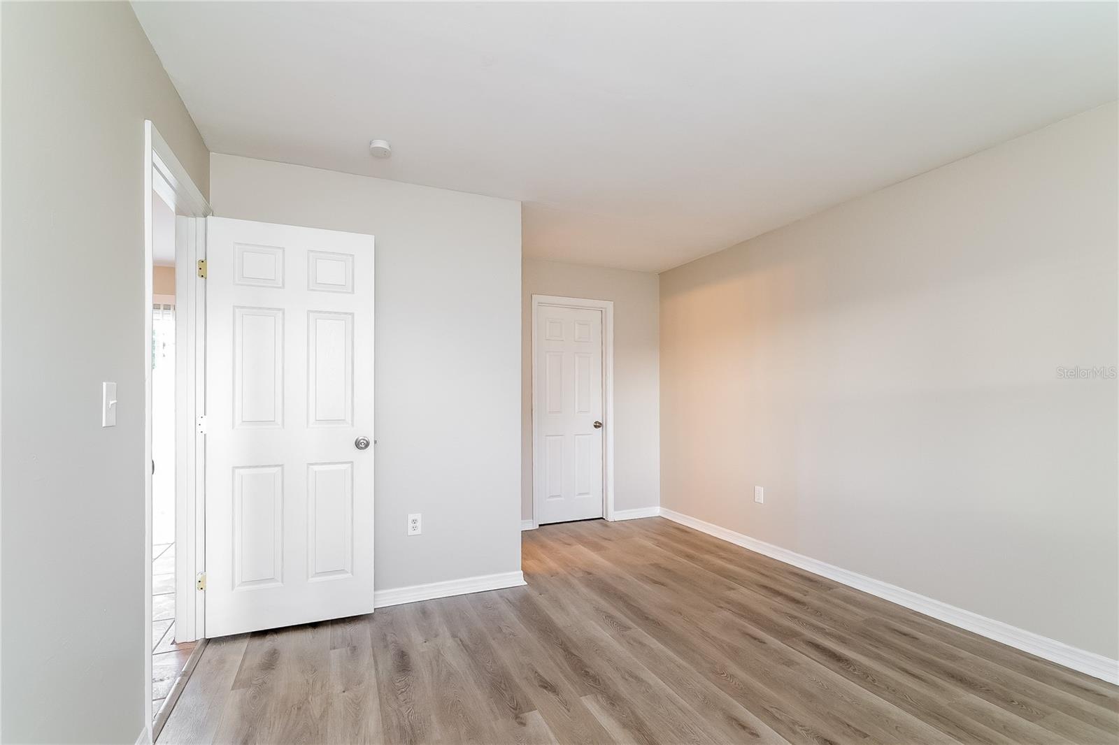Image 9 of 16 For 651 Delmonte Court