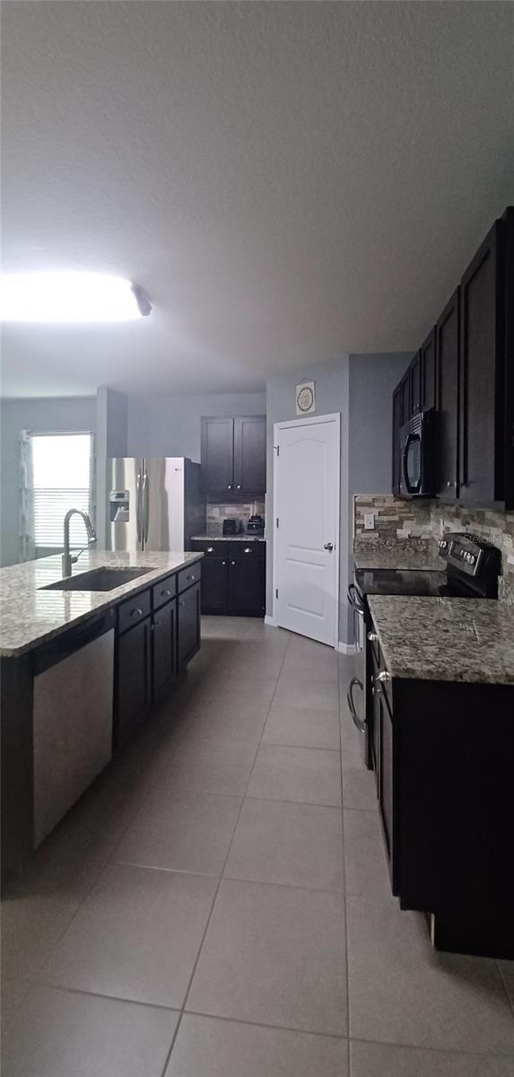 Image 12 of 37 For 5225 11th Street E