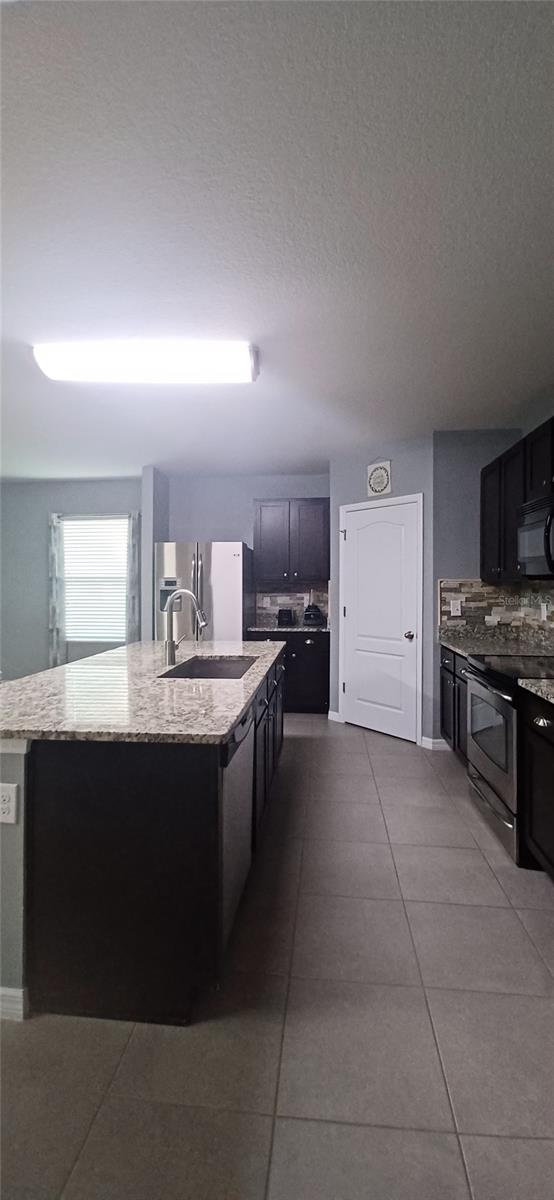 Image 13 of 37 For 5225 11th Street E