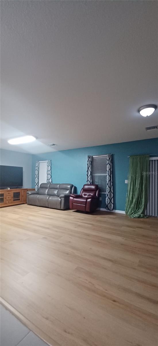 Image 36 of 37 For 5225 11th Street E