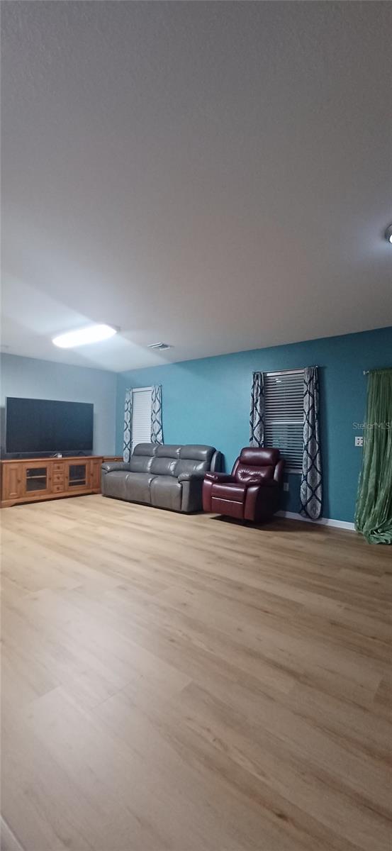 Image 37 of 37 For 5225 11th Street E