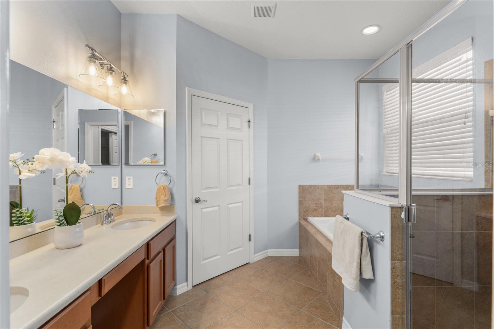 Image 22 of 41 For 30743 Lipizzan Terrace