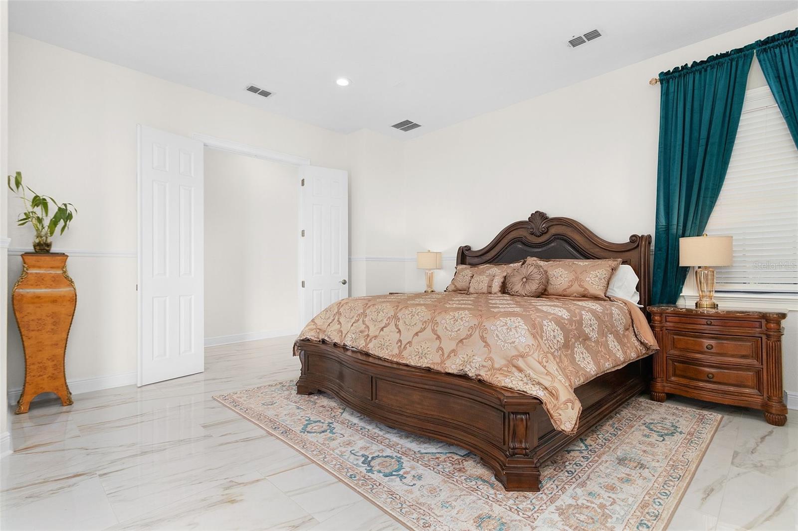 Image 36 of 84 For 7406 Oconee Street