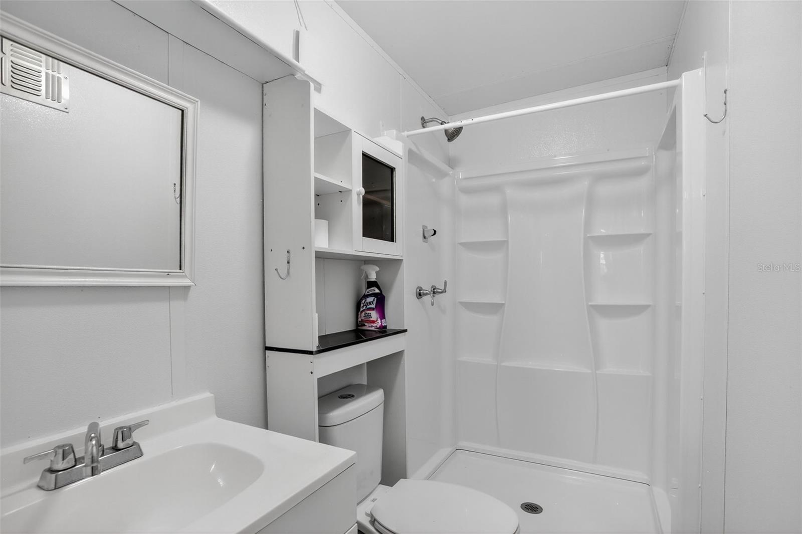 Image 48 of 52 For 635 Moss Park Court