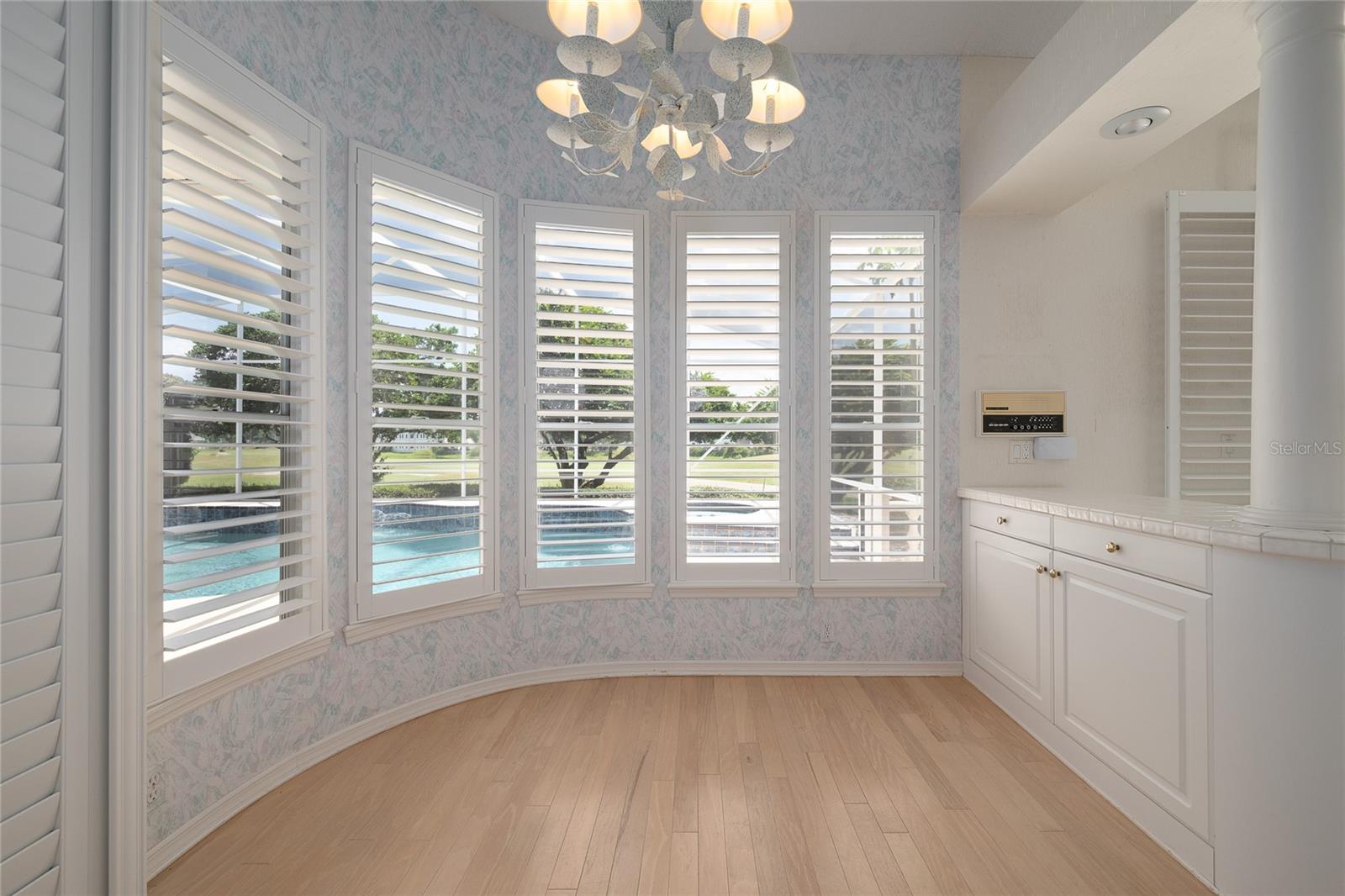 Image 6 of 42 For 235 Promenade Circle