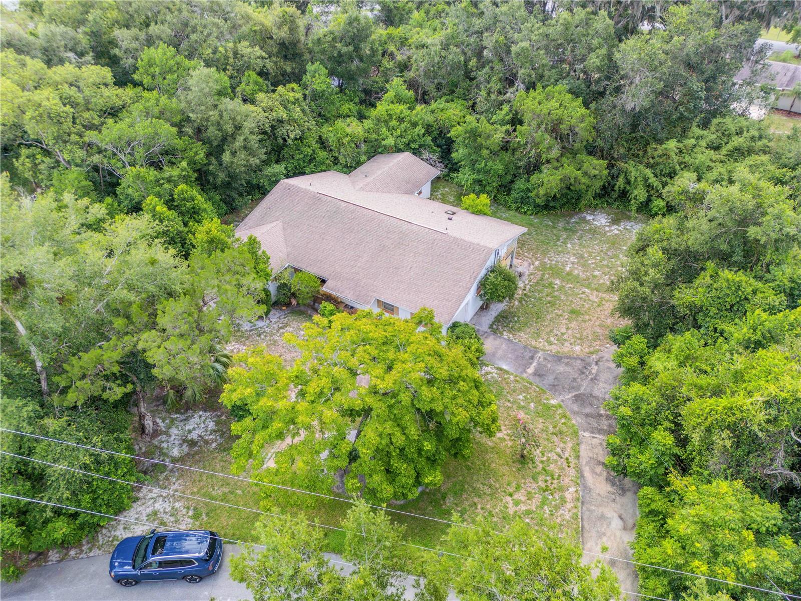 Image 4 of 28 For 221 Delespine Drive