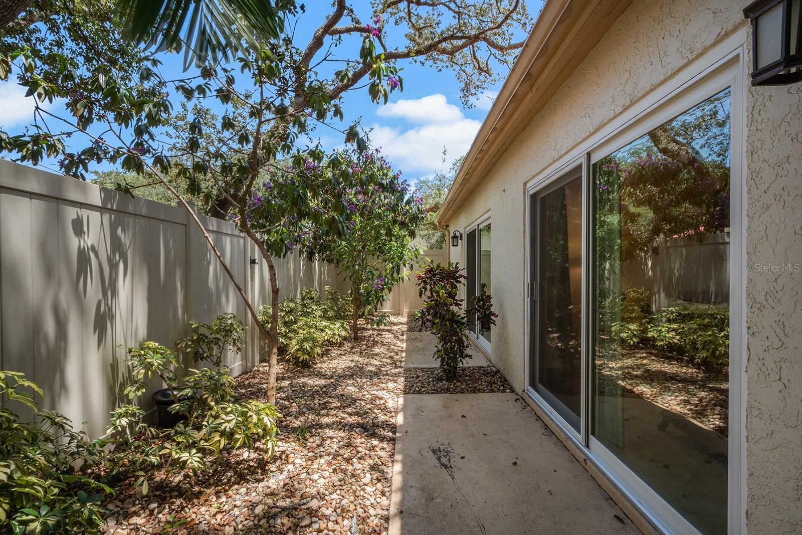 Image 6 of 40 For 1054 Pebble Beach Circle