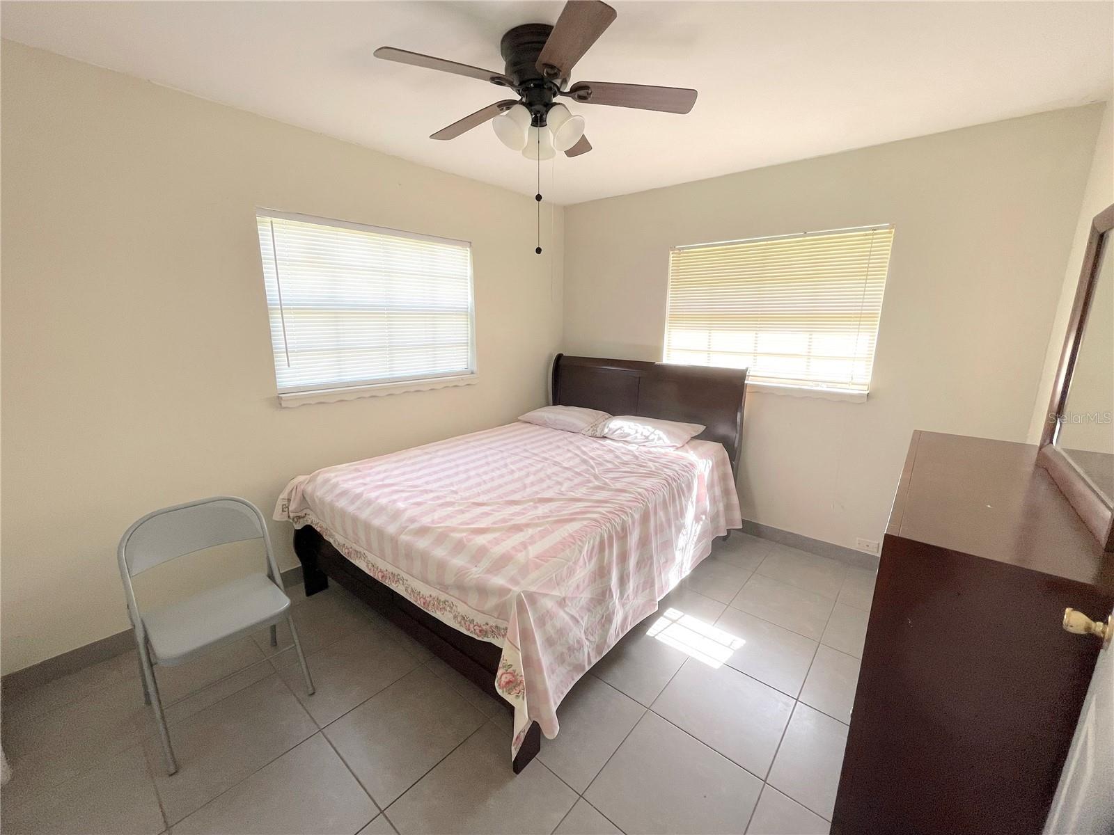 Image 12 of 20 For 895 Tropicana Court
