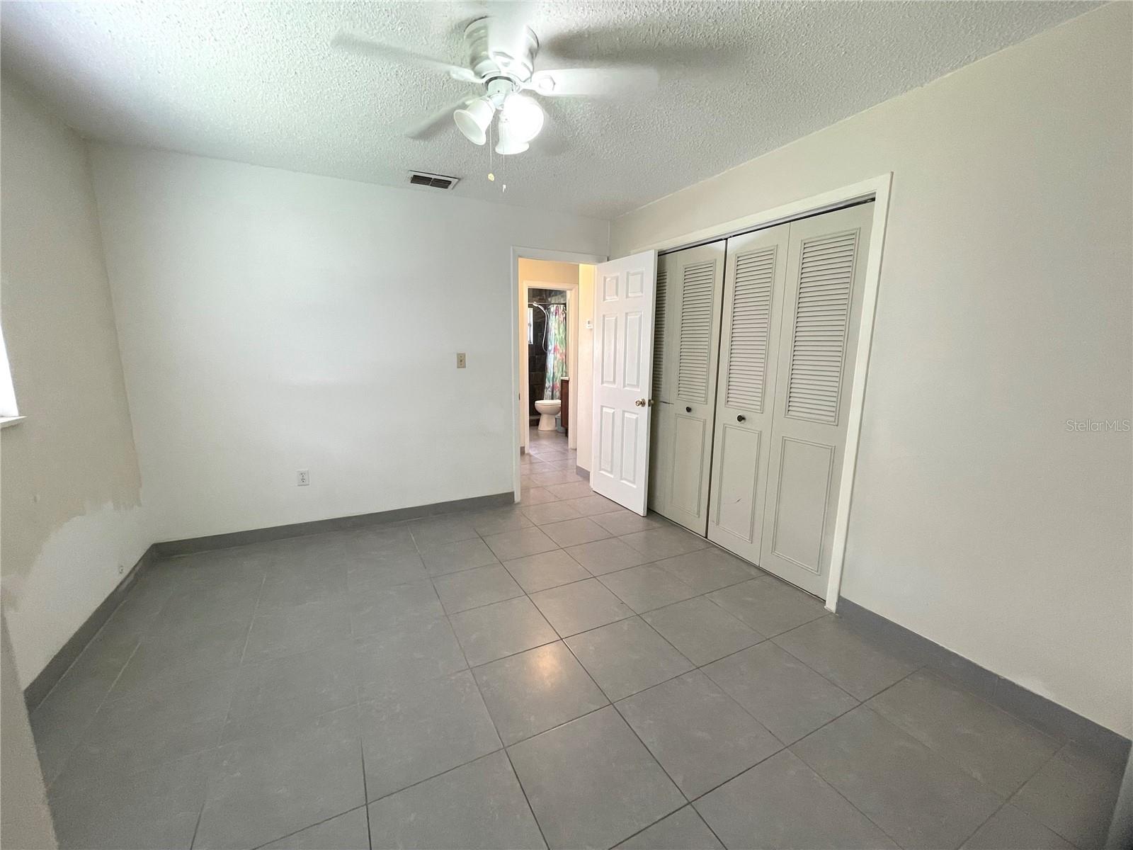 Image 15 of 20 For 895 Tropicana Court