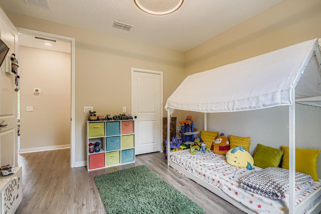 Image 16 of 28 For 1882 Lake Pearl Drive