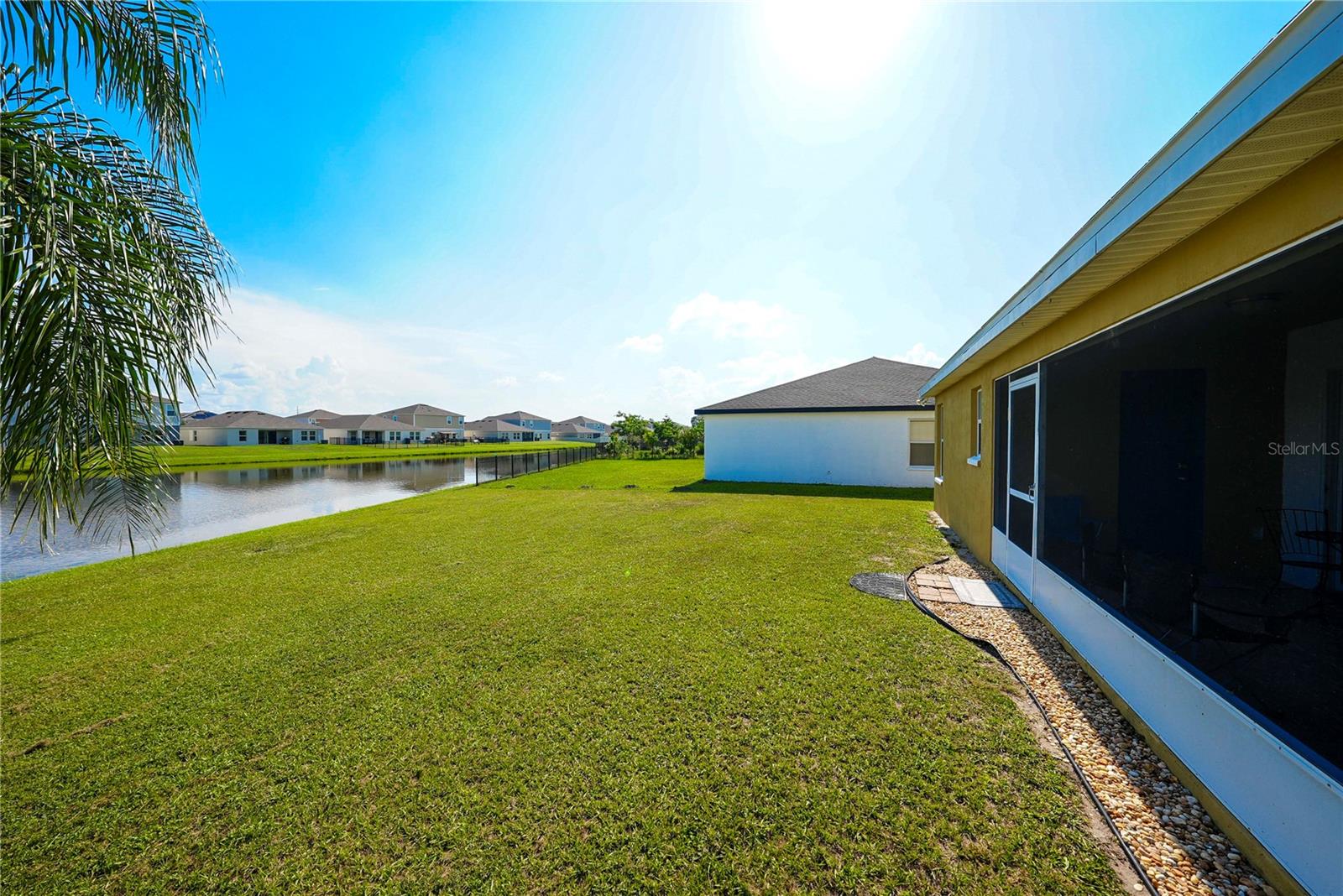 Image 10 of 21 For 1070 Summer Glen Drive