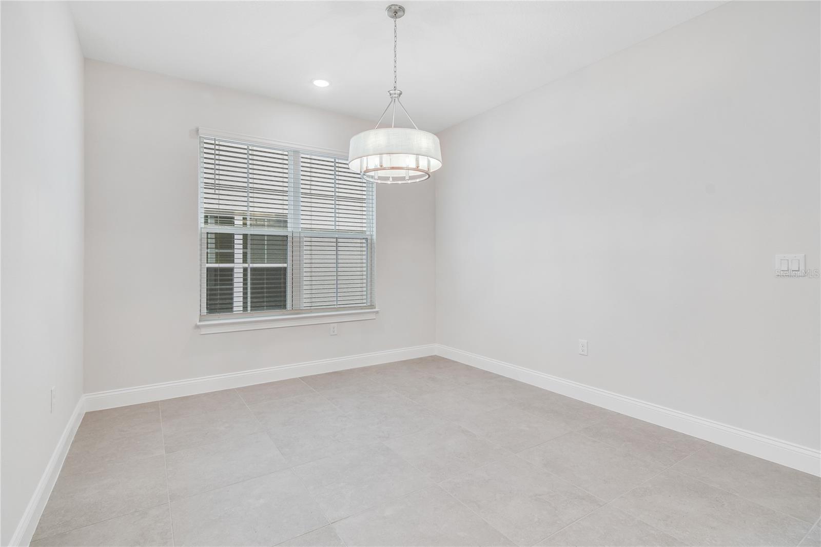 Image 11 of 25 For 13208 Dendy Way 3