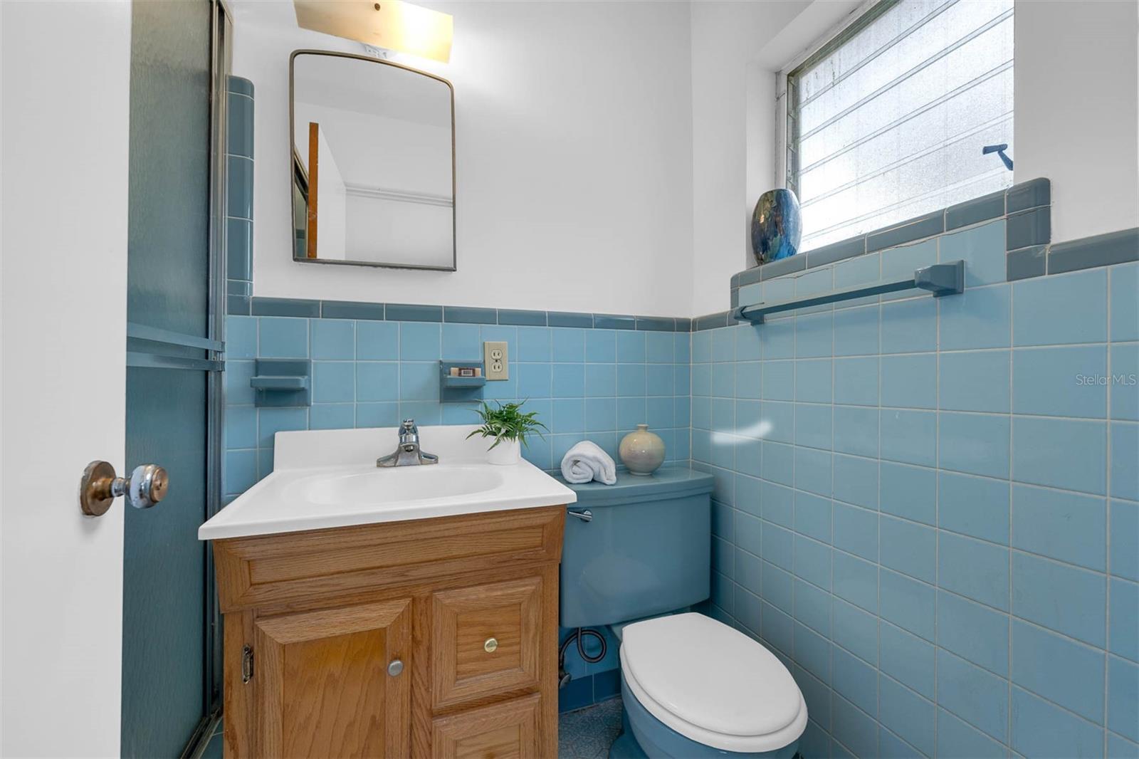 Image 19 of 42 For 3019 Clemwood Street