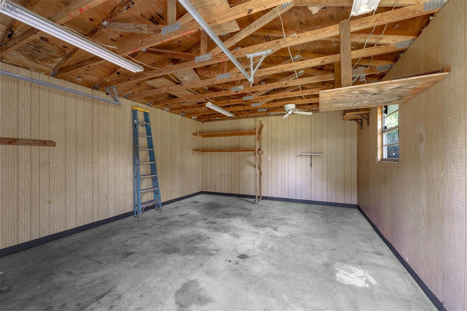 Image 30 of 42 For 3019 Clemwood Street