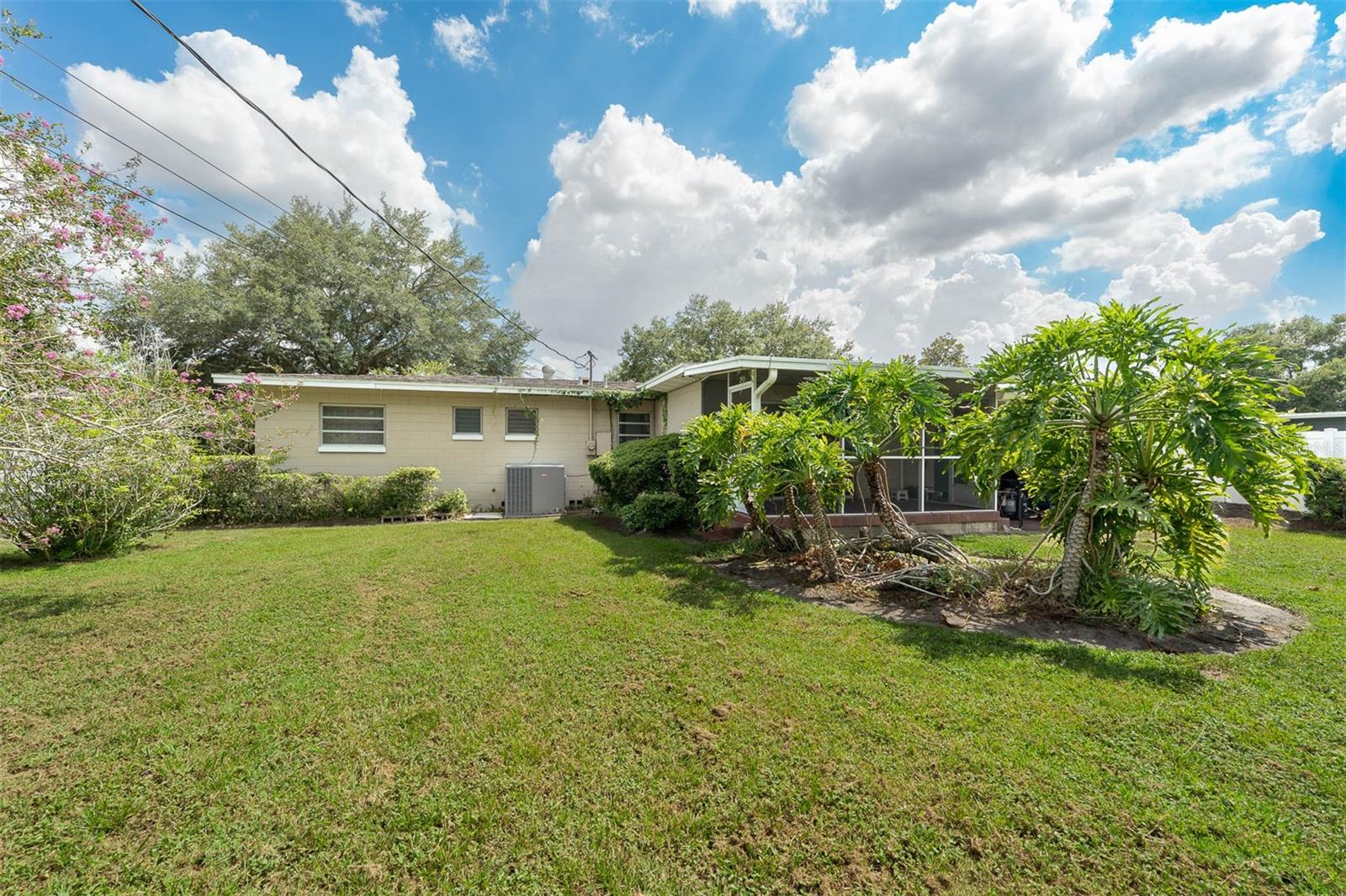 Image 32 of 42 For 3019 Clemwood Street