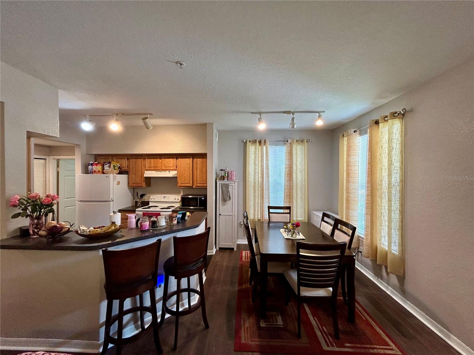 Image 6 of 23 For 5957 Westgate Drive 1911