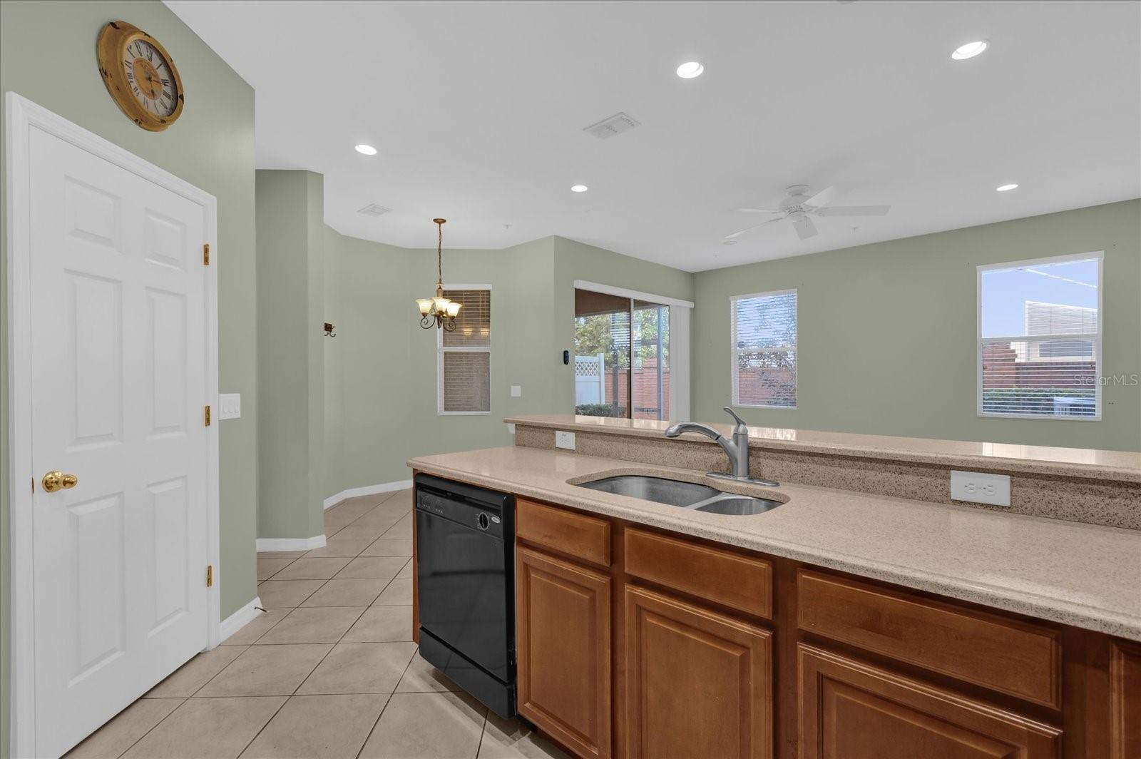 Image 9 of 33 For 585 Cruz Bay Circle