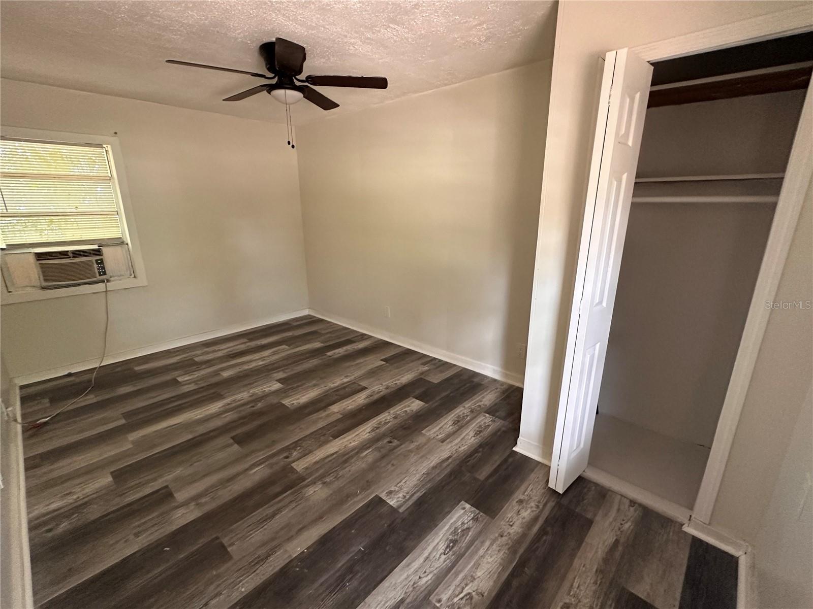 Image 6 of 8 For 829 3rd Street C
