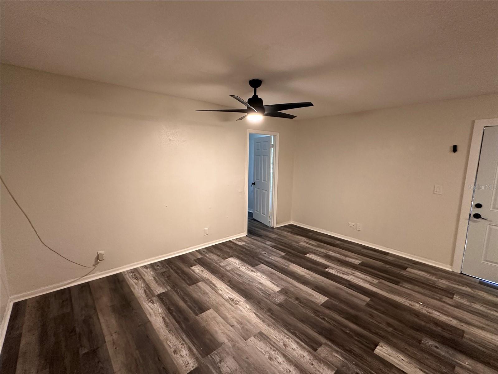 Image 8 of 8 For 829 3rd Street C
