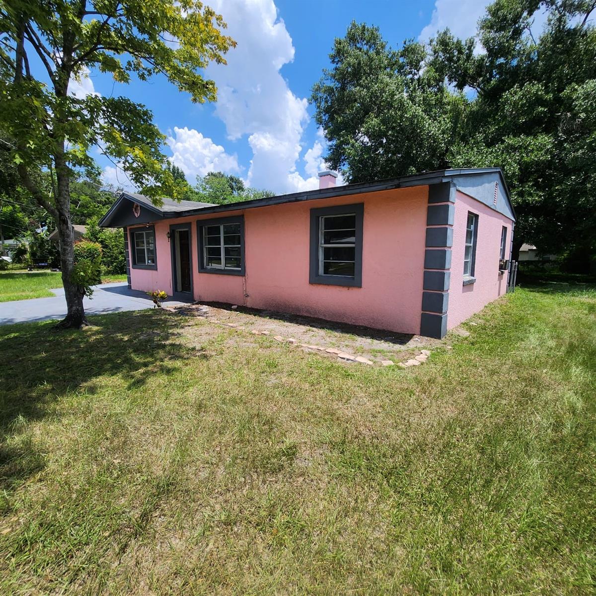 Image 8 of 37 For 1601 Crooms Avenue