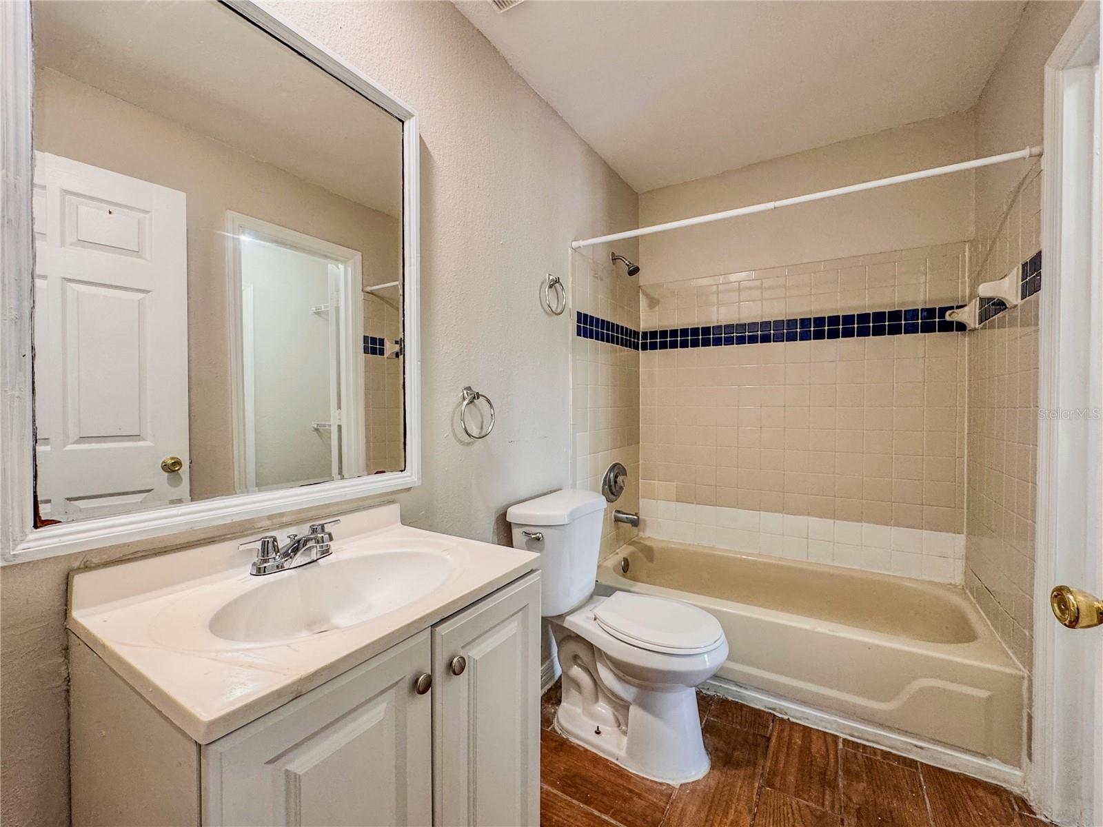 Image 11 of 35 For 4096 Dijon Drive 4096