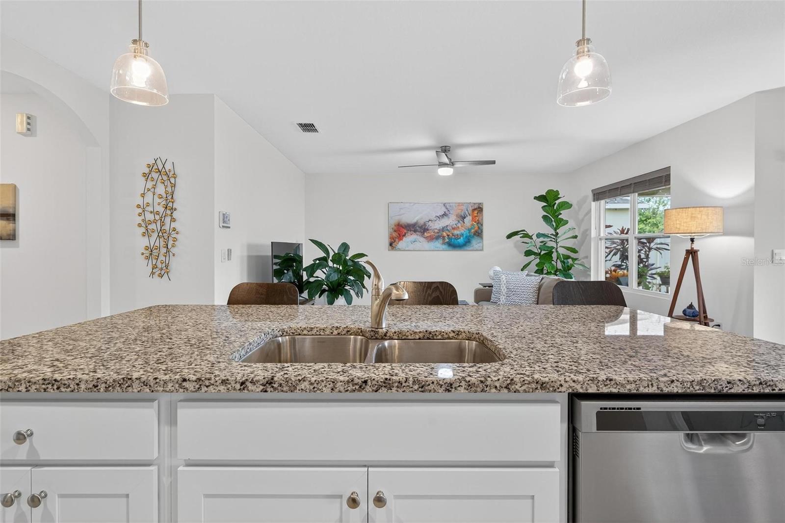 Image 17 of 55 For 5372 Palomino Pl