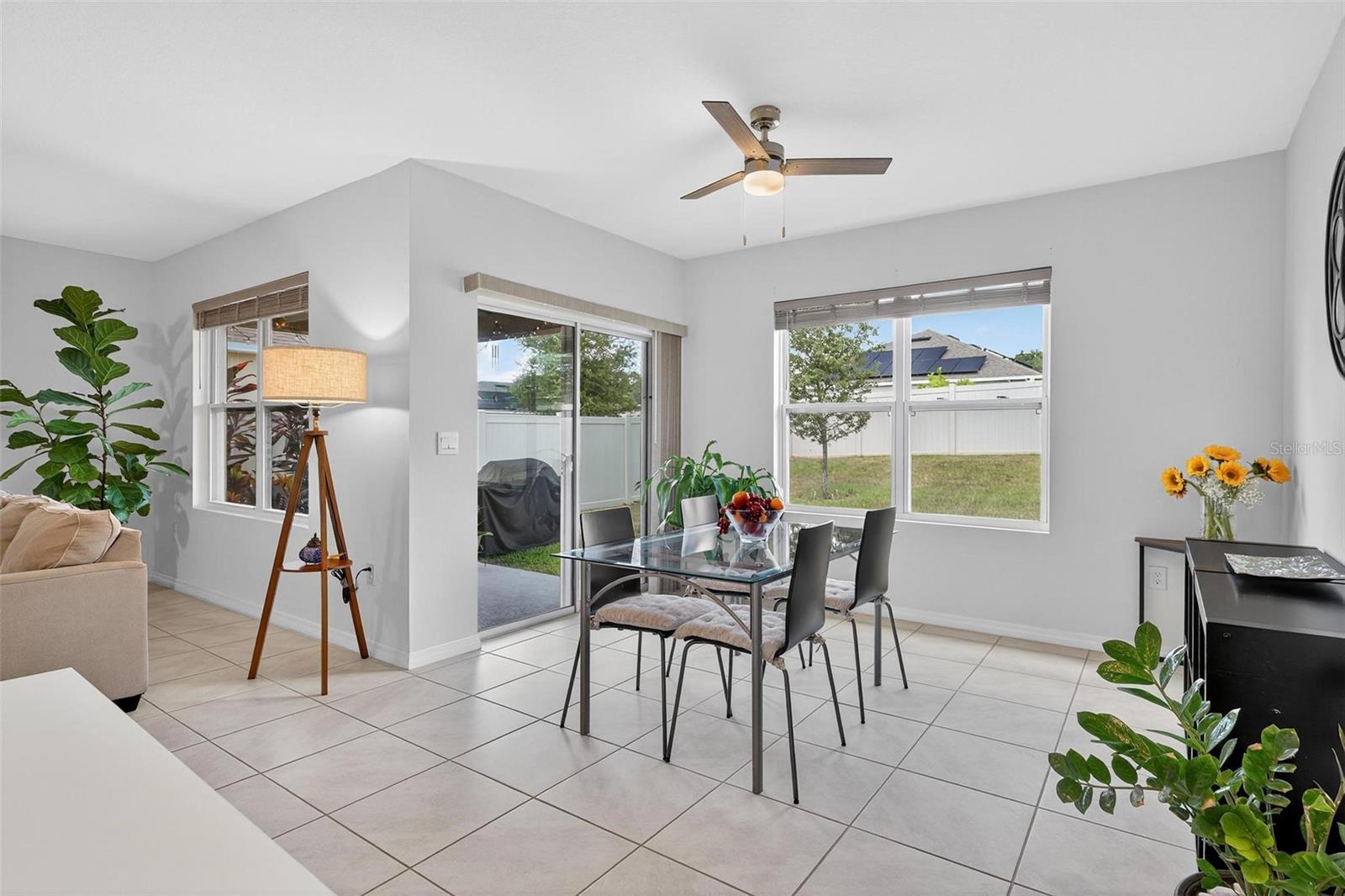 Image 18 of 55 For 5372 Palomino Pl