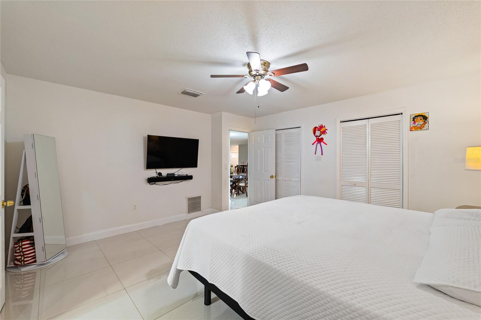Image 39 of 51 For 1811 49th Street W