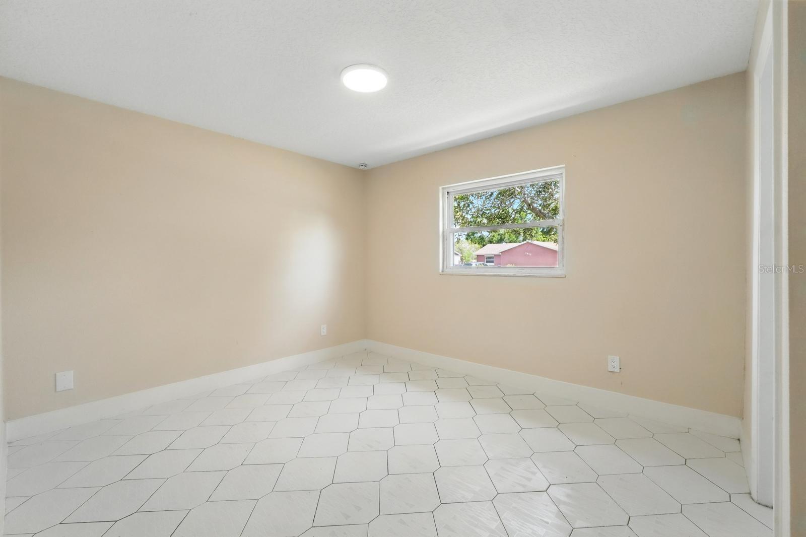 Image 21 of 33 For 4630 Ligustrum Way