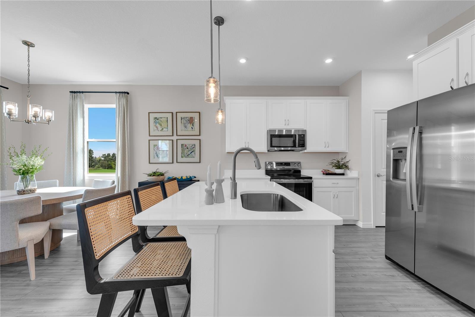 Image 6 of 32 For 5507 Meadow Walk Drive