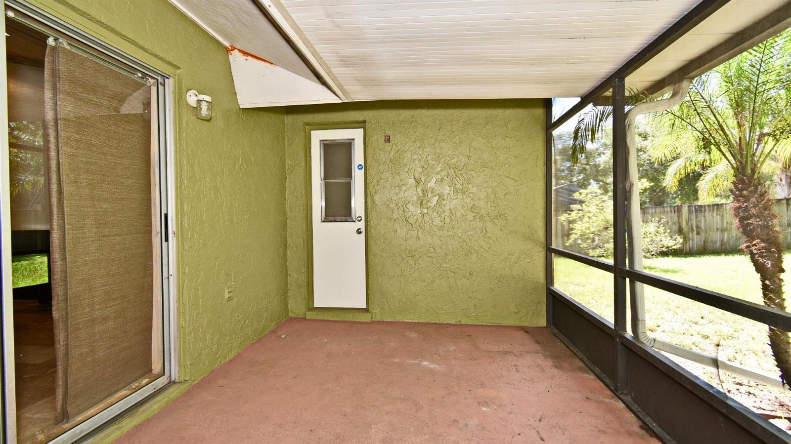 Image 32 of 38 For 8924 Angelica Drive