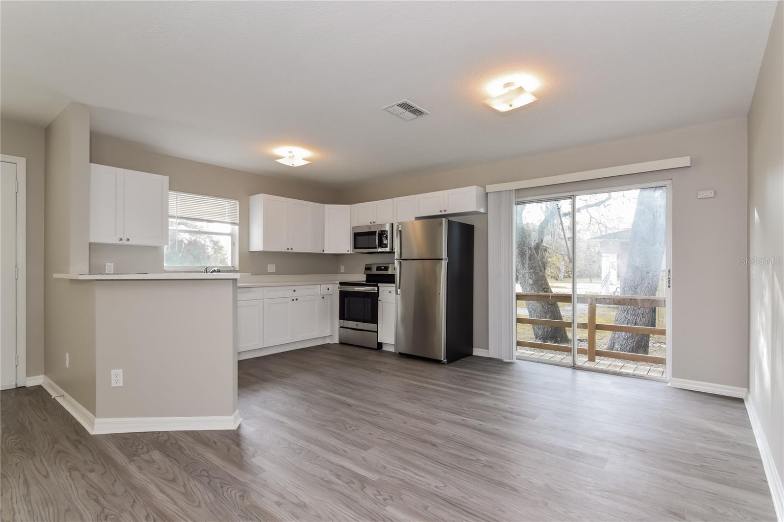 Image 5 of 16 For 2204 99th Avenue