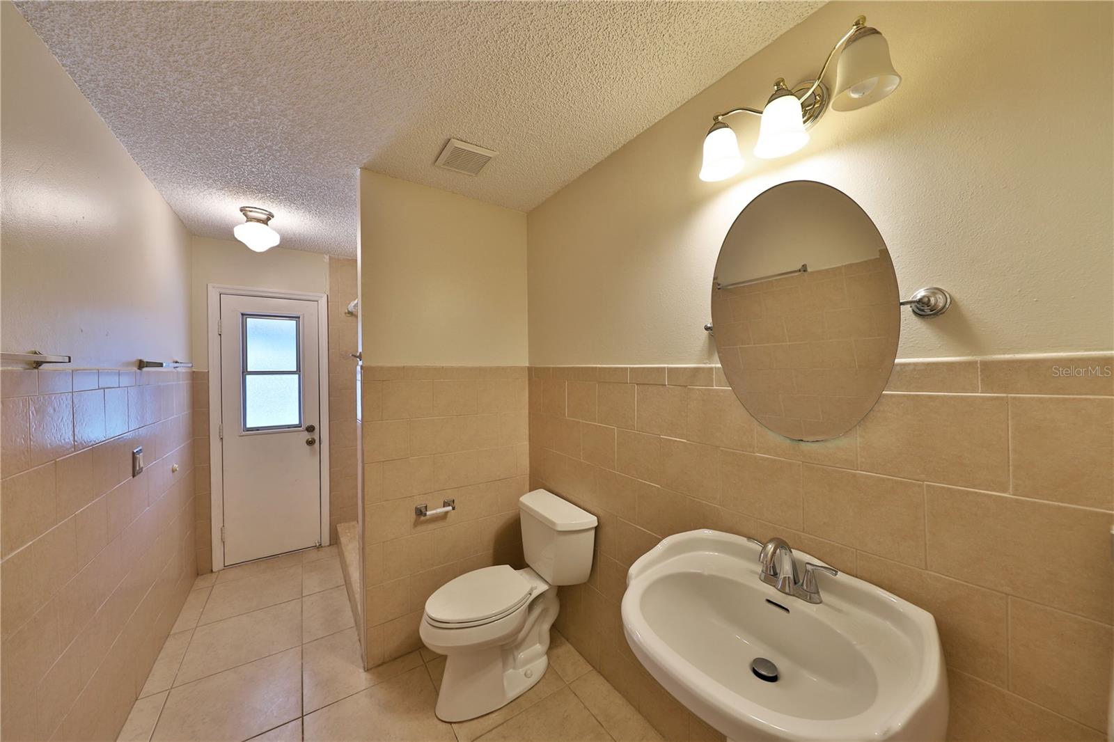 Image 14 of 20 For 3743 Saint Lucie Court